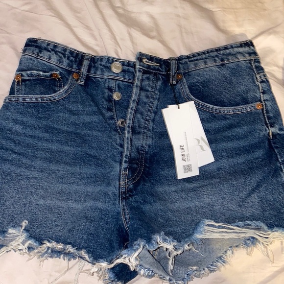 Brand new Zara shorts 8 - Picture 1 of 4